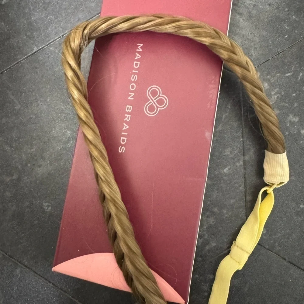 Madison Braids Hair Braid in Arisa Fishtail headband
